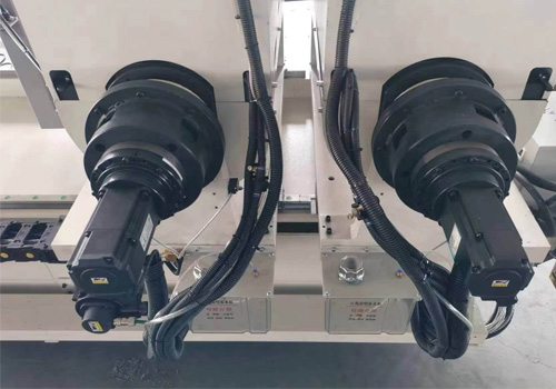 Any angle double head cutting saw machine
