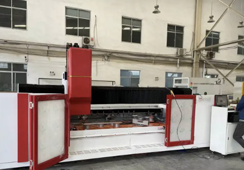 Horizontal glass milling and drilling machine